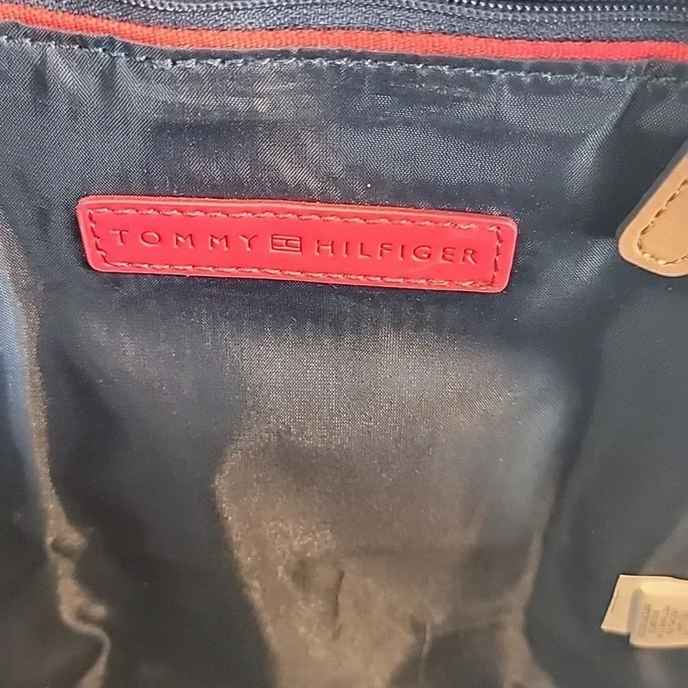 Tommy Hilfiger mini backpack logo print - tan